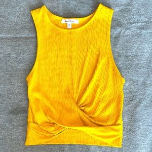 Sexy and cute, cross bottom crop top